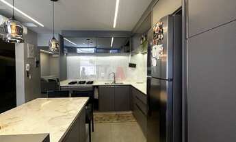 Imagem 4: Geminado com 3 quartos e piscina semimobiliado