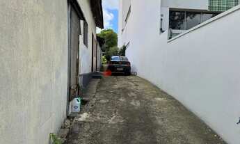 Imagem 2: Casas em terreno Grande