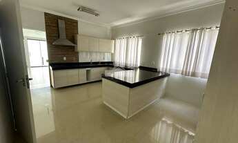 Imagem 7: Casa 4/4 na ARSO 62 (605 SUL