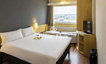 Imagem 2: Flat disponível para venda no Hotel Íbis Tamboré, com 19m², 1 dormitório e 1 vaga