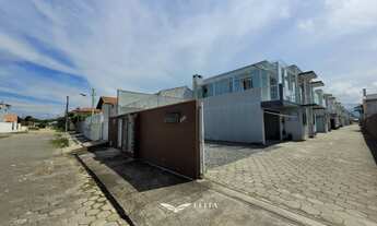 Imagem 2: Sobrado com 3 quartos, sendo 1 suítes, com 85m² à venda no Centro de Barra Velha-SC