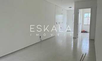 Imagem 2: Casa geminada com 2 quartos sendo 1 suíte