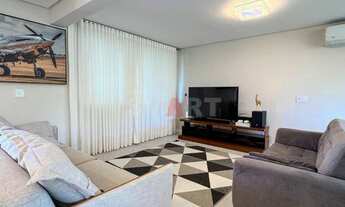 Imagem 2: Casa Mobiliada com 1 Suíte e 2 Quartos à Venda no Água Verde