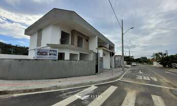 Imagem 2: Sobrado com 3 suítes, com 136m² à venda por R$ 690.000,00 no bairro Itajuba-Barra Velha-SC