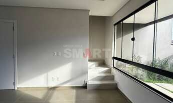 Imagem 7: Geminado Duplex com 1 Suíte + 2 Quartos e Espaço de Fundos com Churrasqueira