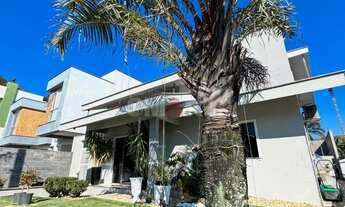 Imagem 3: Casa na Ilha da Figueira com Suíte + 02 Dormitórios, Piscina e Área de Festa