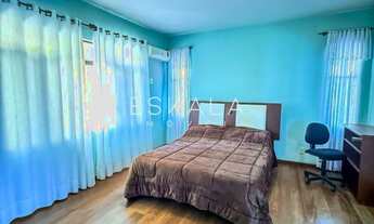 Imagem 6: Casa Alto Padrão com 05 Dormitórios, sendo 1 Suíte Localizada no Bairro Amizade - Jaraguá