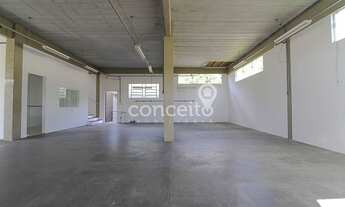 Imagem 3: Galpão com 319m² na Velha!