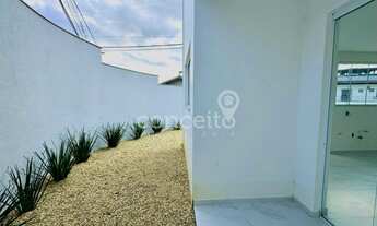 Imagem 4: Sobrado com 3 Dormitórios na Escola Agrícola!