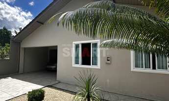 Imagem 2: Casa com 3 Quartos e Espaço para Área de Festas