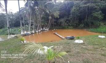 Imagem 2: Chácara Sustentável e Mobiliada com Ampla Área Verde No Escalvado, em Barra Velha/SC