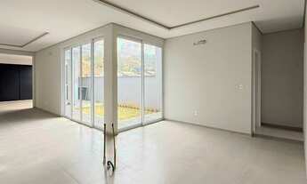 Imagem 5: CASA GEMINADA CONTENDO 01 SUÍTE + 02 DORMITÓRIOS