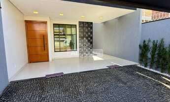 Imagem 2: CASA – 3 QUARTOS, SUÍTE MASTER – 304 NORTE