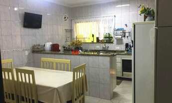 Imagem 7: Sobrado para Venda 4 Quartos, 1 Suite, 4 Vagas, Nova Gerty, São Caetano do Sul - SP