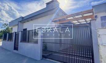 Imagem 2: Casa de Esquina com 02 quartos e pergolado