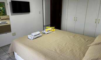 Imagem 2: Apartamento Mobiliado à Beira-Mar de Areia Dourada com 3 Quartos