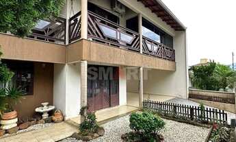 Imagem: Sobrado com 6 Quartos à Venda no bairro