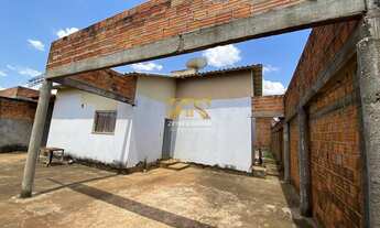 Imagem: Casa 2/4, sendo 1 suíte, 63 m² - Loteamento