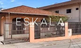 Imagem: Casa Residencial Com 03 Dormitórios, Localizada