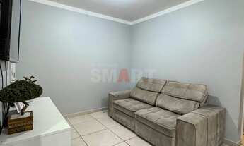 Imagem 2: Apartamento Semimobiliado com 2 Quartos e Elevador no Estrada Nova