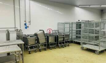 Imagem 6: Armazém Refrigerado para Locação – Estrutura Completa e Pronto para Operação