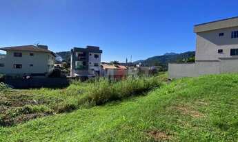 Imagem 3: Terreno com 616,88m² à Venda na Barra do Rio Cerro