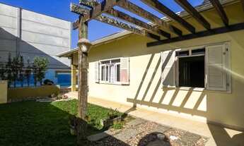 Imagem 7: Casa Com Piscina e Sala Comercial