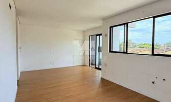 Imagem 3: Apartamento Moderno a 1,6 km da Praia Central – 2 Quartos, 1 Suíte, 77 m² ????