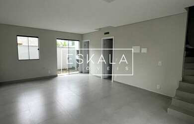 Imagem 2: Sobrado geminado à venda