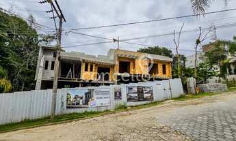 Imagem 6: Sobrados com 3 Suítes Piscina e 2 Vagas na Ponta Aguda!