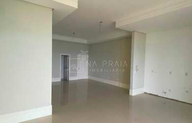 Imagem 3: Apartamento de Luxo em Itapema, 4 Suítes e 195m²