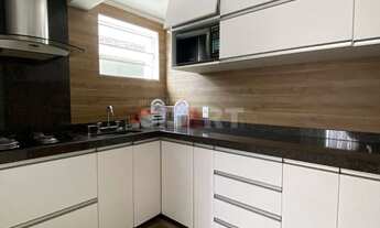 Imagem 7: Casa à venda com 3 Suítes + 1 Quarto no bairro Czerniewicz