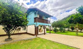 Imagem 5: Casa com 3 Dormitórios e 2 Vagas na Itoupavazinha!