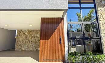 Imagem 3: CASA ALTO PADRÃO COM 03 SUÍTES