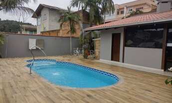 Imagem 2: Casa com 3 Quartos Sendo 1 Suite no Bairro Estrada Nova