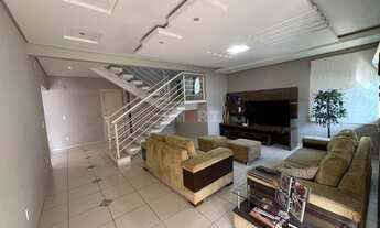 Imagem 2: Casa com 1 Suíte + 3 Quartos na Barra do Rio Cerro