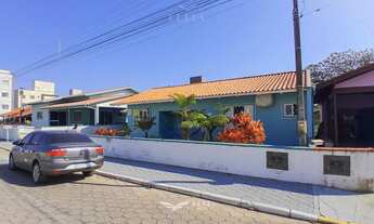 Imagem 2: Casa com 2 quartos (1 suíte) à Venda, Itacolomi - Balneário Piçarras