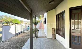 Imagem 5: Casa com Suíte + 3 Quartos no Amizade