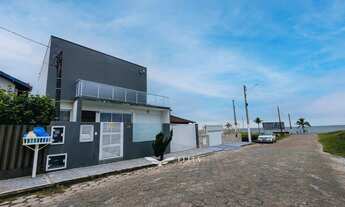 Imagem 2: Sobrado à 70 m da praia alto padrão, com 246,16m², 4 dormitórios, sendo 1 suíte, no Tabule