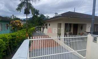 Imagem 3: Terreno de 3.985,58m² com Casa de 2 Quartos no Vila Nova