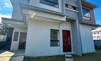 Imagem: Geminado de Esquina com 1 Suíte 2 Quartos