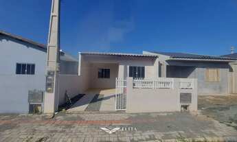 Imagem: Casa nova com 2 quartos sendo 1 suíte