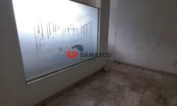 Imagem 6: Sobrado para locação com 3 andares