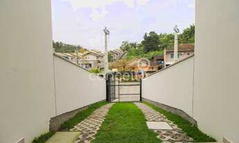 Imagem 2: Sobrado com 2 Suítes e 2 Vagas na Itoupavazinha!