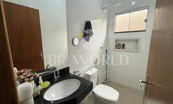 Imagem 7: Casa de 2Q sendo 1 suíte com armários planejados na cozinha