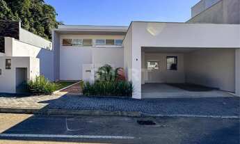 Imagem 2: Ampla casa Mobiliada com 1 Suíte com Closet + 2 Quartos no São Luís