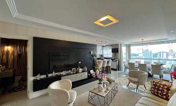 Imagem: 2 Suítes 2 Demi-suites 4 Vagas 300m