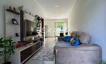 Imagem: Casa geminada com 2 dormitórios no bairro