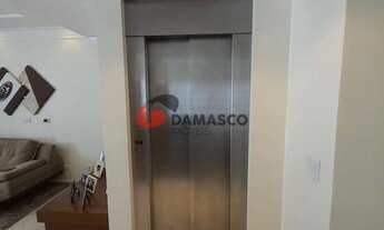 Imagem: Sobrado à venda 4 Quartos, 4 Suites, 5