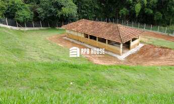 Imagem: Àrea de 3.476,00 m2, centro de São Simão